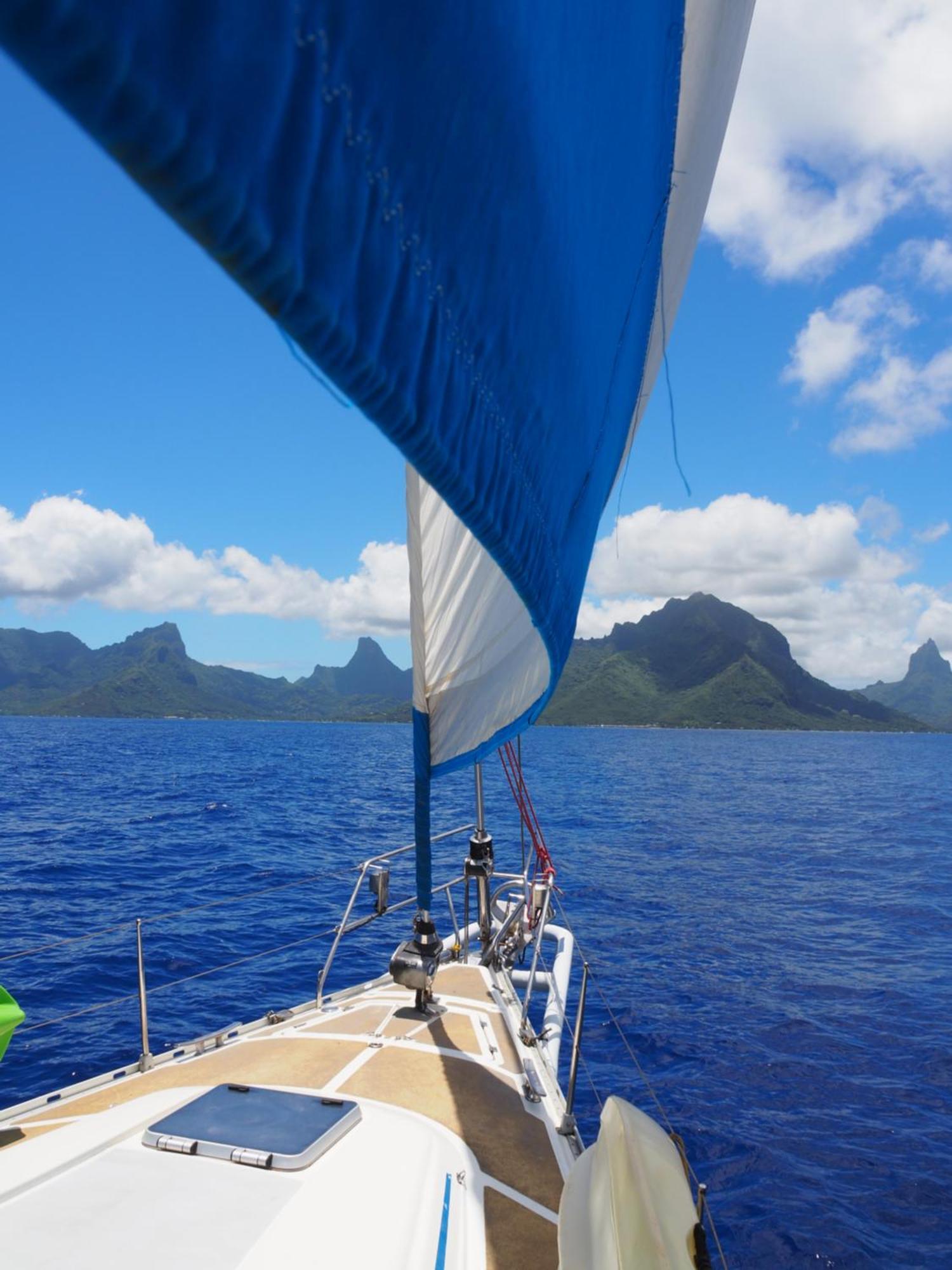 Séjour insolite voilier Mori Ora Moorea Exterior foto